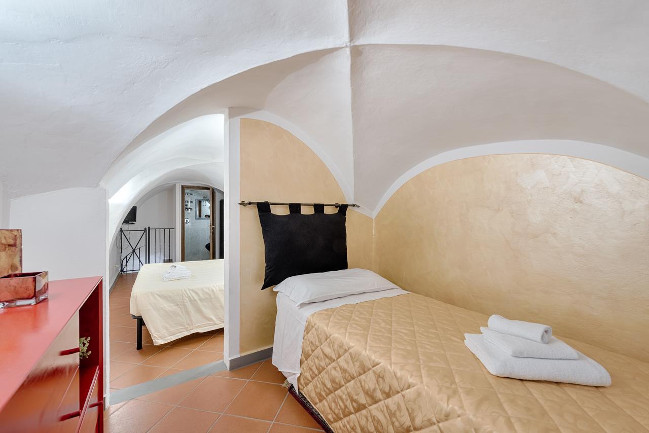 Santo Spirito Frescos By Mmega Apartment Florence Ngoại thất bức ảnh